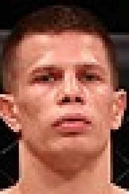 Bellator 136: Brooks obhájil titul, Schilling a Volkov prohráli těsně na body